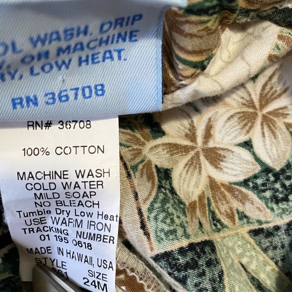 Boys Size 18-24 months-5 piece Bundle- Hawaiian Shirts, Old Navy, Arizona Jean, - Picture 12 of 16